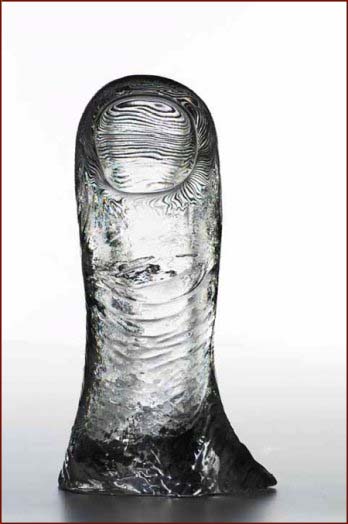 The crystal version (1989) of César's 'the thumb' (le pouce).