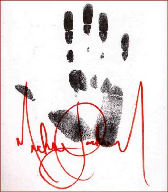 Michael Jackson cópia da mão direita e autógrafo.