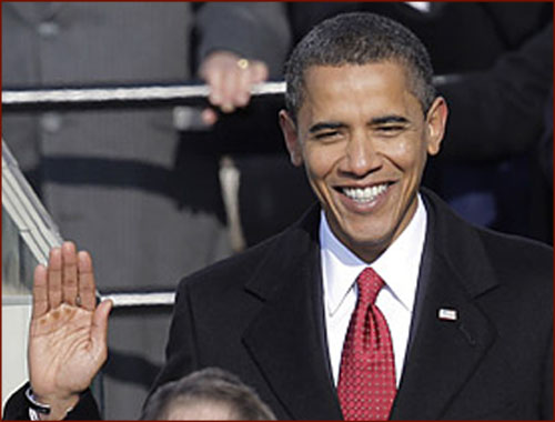 US president Barack Obama: right hand inauguration.