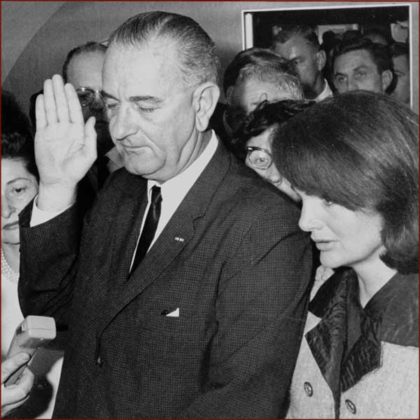 Former US president Lyndon Johnson: right hand inauguration.