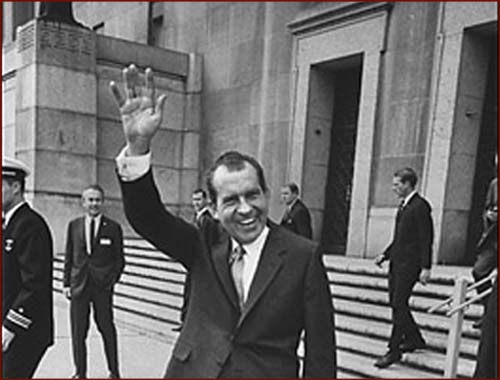 Former US president Richard Nixon: hand waving photo of his right hand